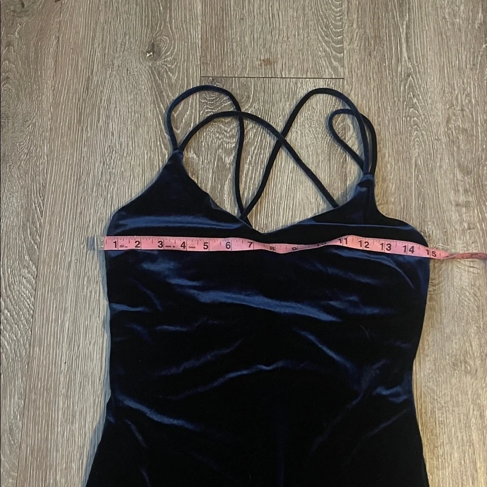 LULUS Midi Velvet dress wow worthy navy blue size medium strappy v neck